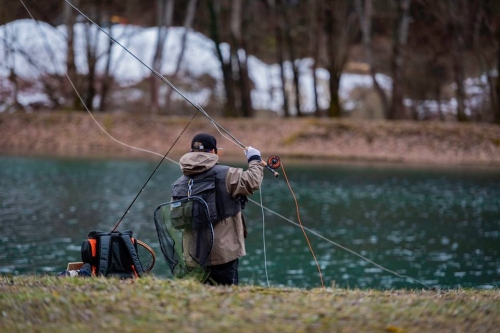 1 ère compétition de pêche à la mouche en réservoir pour Michel