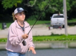 Maxine McCormick, la prodige du lancer mouche de 14 ans, a remporté le championnat du monde féminin de lancé de précision